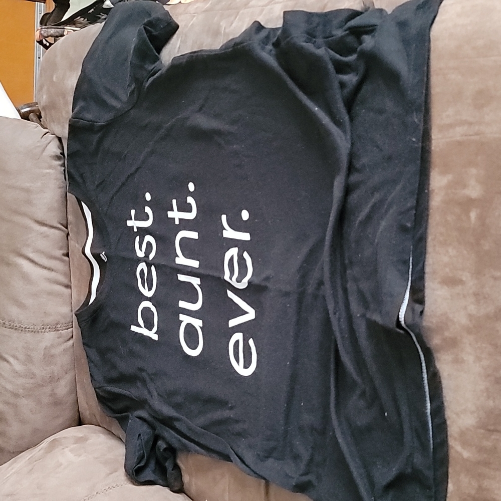 Best Aunt Ever shirt!